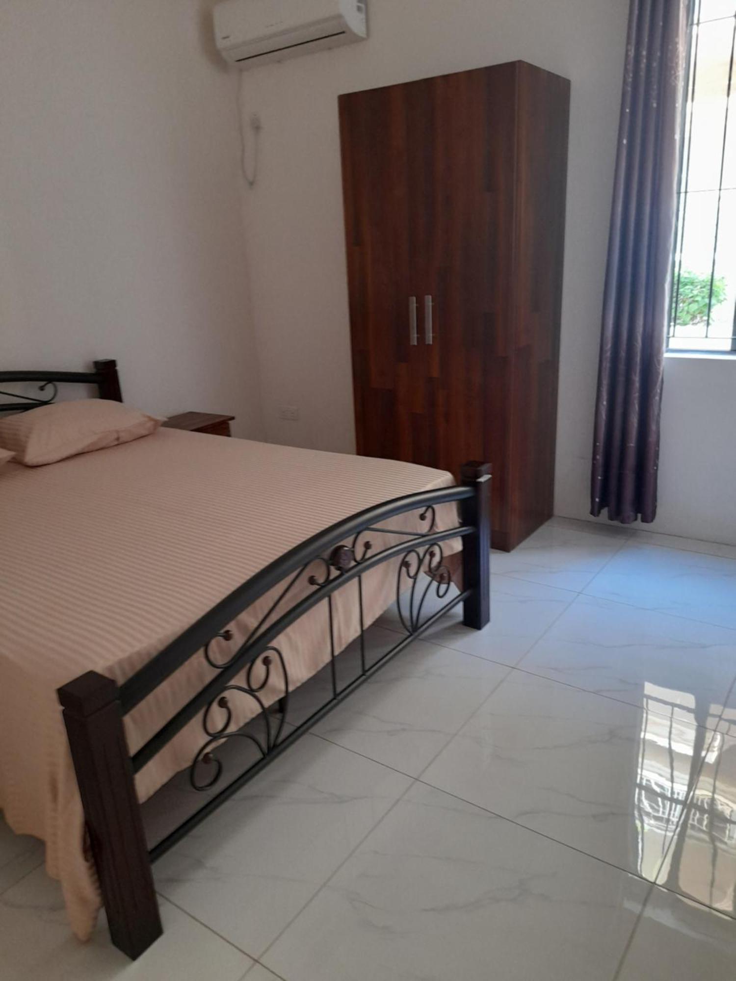Flic-en-Flacq R & L Seaside Appartment מראה חיצוני תמונה